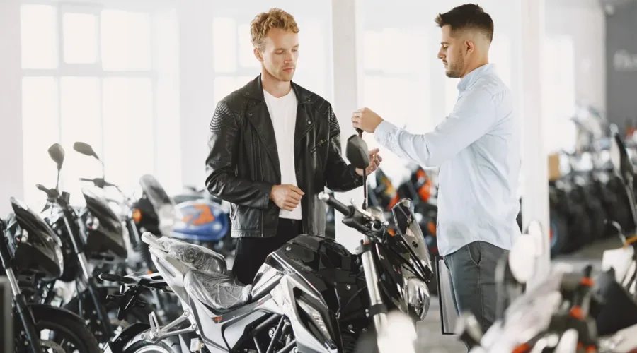Il momento perfetto per comprare una moto? L’inverno!