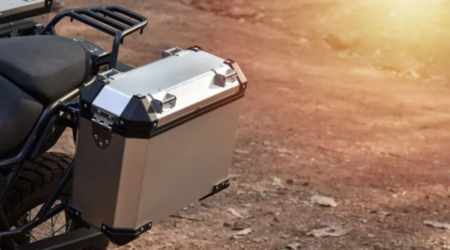 Kit emergenza moto: cosa portare sempre con te per viaggiare sicuro
