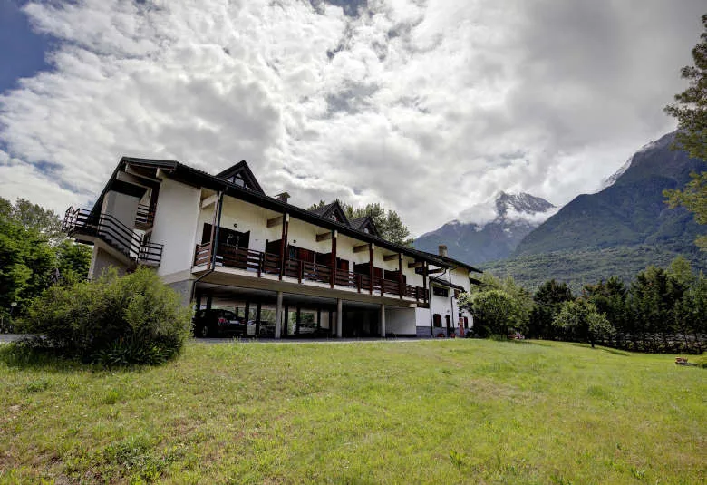 hotel biker friendly Quart